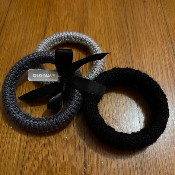 Sweater Bangles - Picture 2 of 5